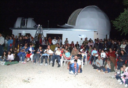 Más de 500 personas pasaron por la Jornada de Puertas Abiertas del Observatorio Astronómico 