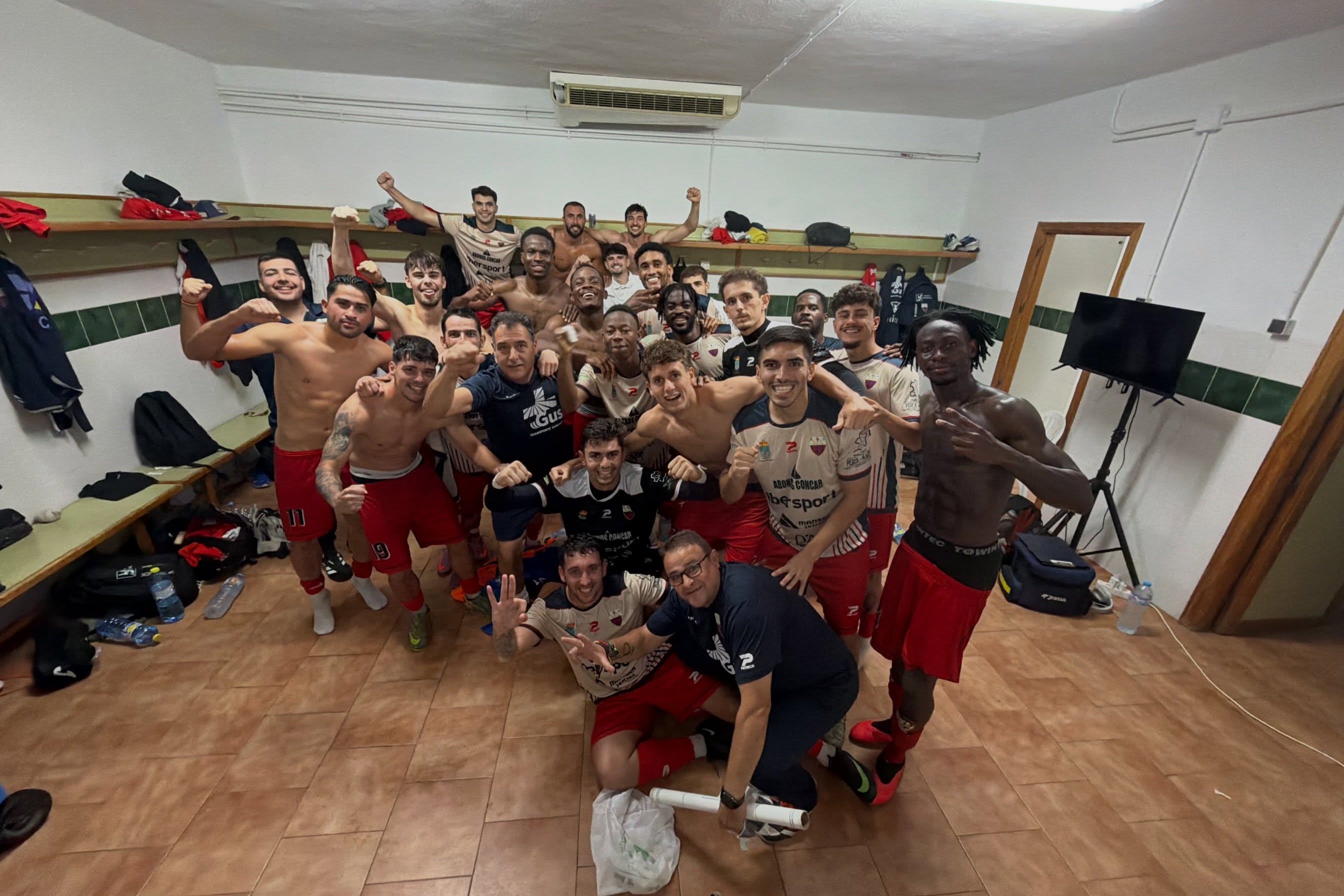 El Villa ya sabe lo que es ganar fuera de casa CDVilla EnQuintanardelRey CelebracionVictoria