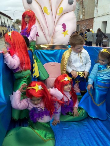 bajoelmarcarrozaninos