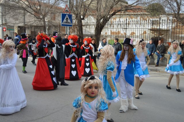 aliciaenelpaisdelasmaravillascarrozadesfile5