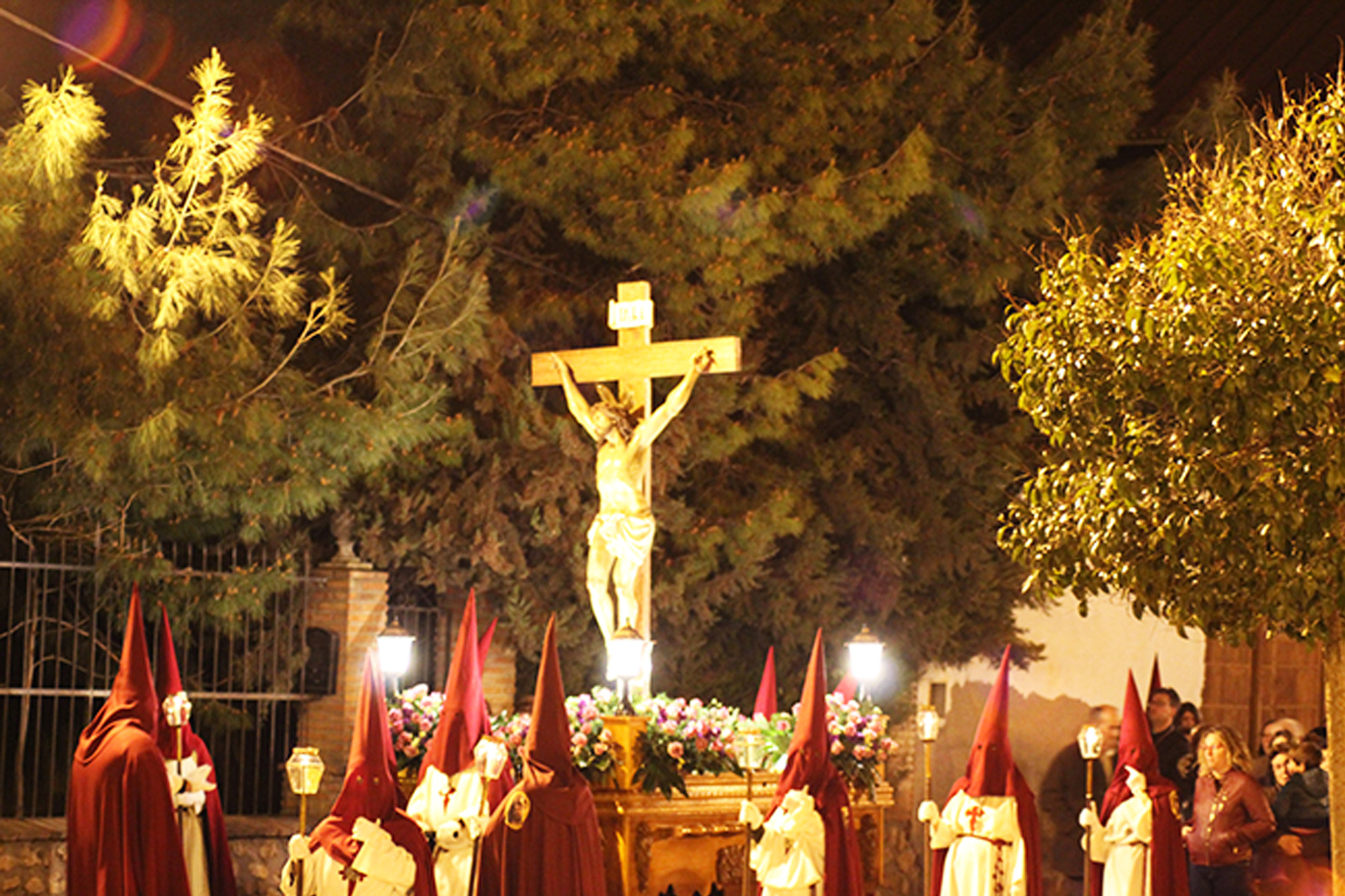 El Cristo de la Agonía llega a la Iglesia de La Villa de Don Fadrique