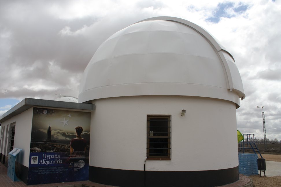 Todas las estancias del observatorio tienen nombre de mujeres astrónomas de la historia