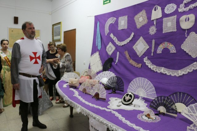 13-inauguracionexposicionencajebolillosalcalde