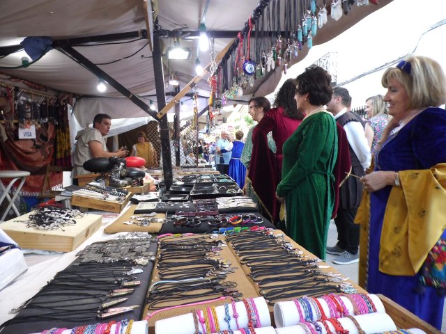 04-inauguracion13jornadasfadriquenas-inauguracionmercadomedieval19