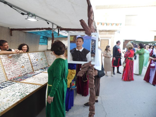 04-inauguracion13jornadasfadriquenas-inauguracionmercadomedieval24b