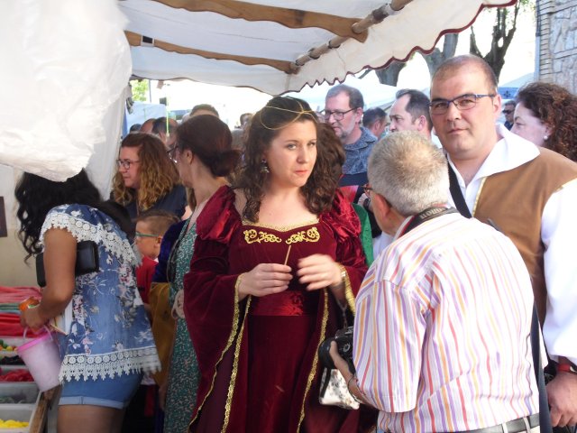 04-inauguracion13jornadasfadriquenas-inauguracionmercadomedieval9b