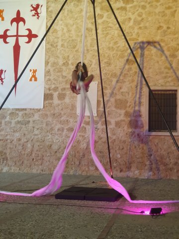 07-inauguracion13jornadasfadriquenas-espectaculovolandovoycontela2