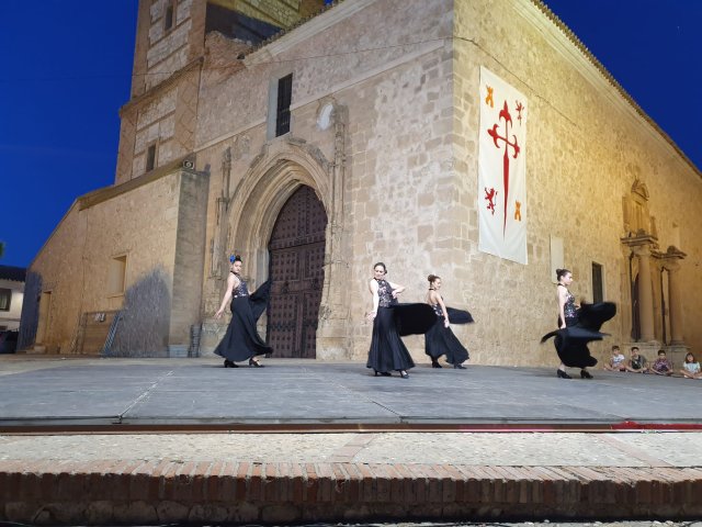 espectaculogrupodebaileelalba1