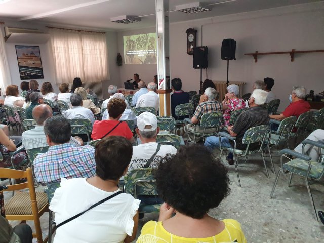 segundaconferenciahistoricaconJavierMejiasyLauraMejias2