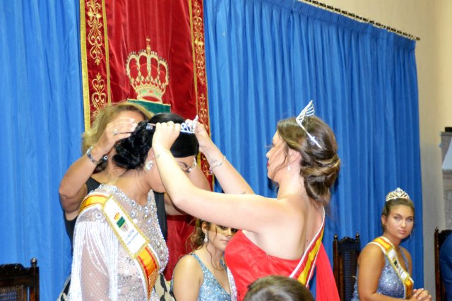 06-pregon-reina-fiestas-2019-lorena-gomez-corona-a-reina-juventud-2022-eduvigis-silva-amador