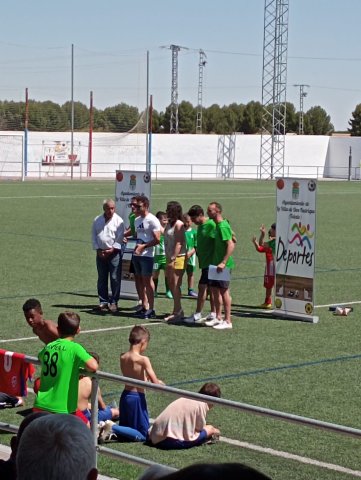 villacuphomenajegabimendoza3