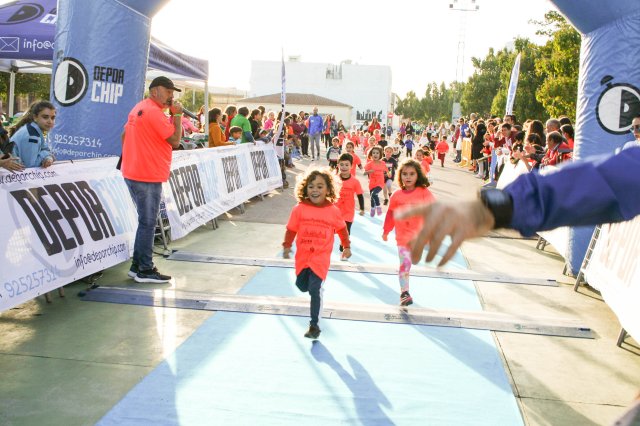 09-llegadachupetines2