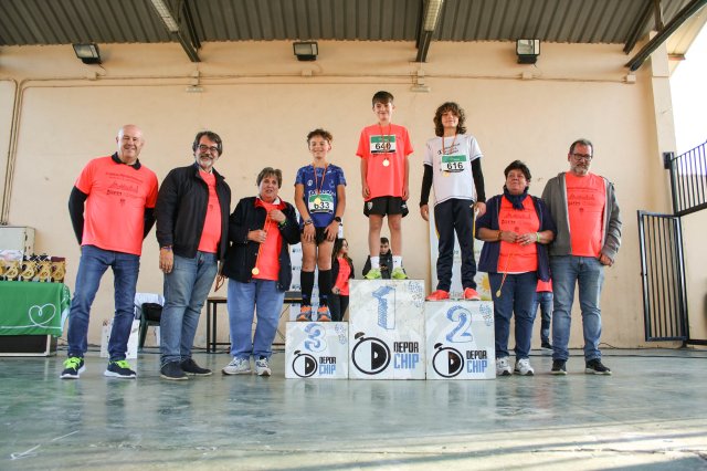 093-podioalevinmasculino