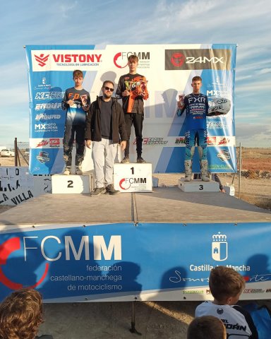 campeonatomotocrossvilla2023-podio1a