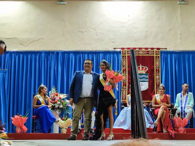 coronacionypregon2023-entregaramoflores-juliangomez