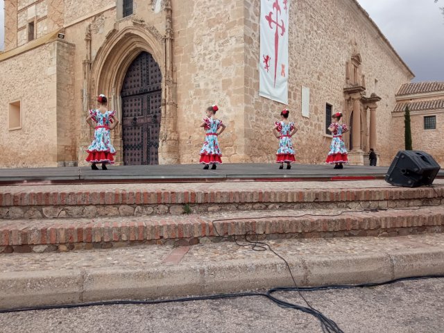 GrupodeBaileElAlba66