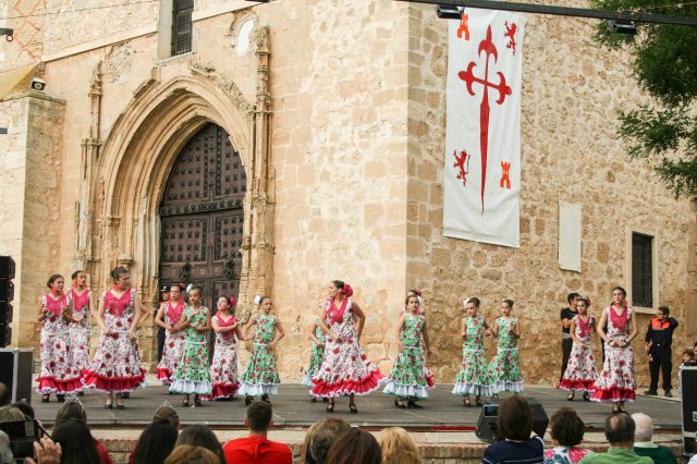 GrupodeBaileElAlba72