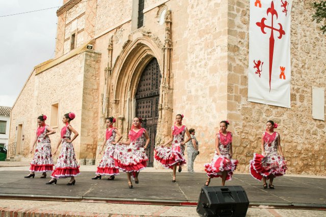 GrupodeBaileElAlba88