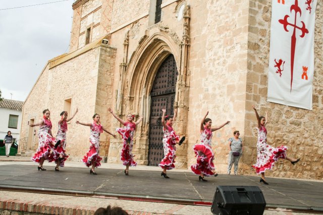 GrupodeBaileElAlba90