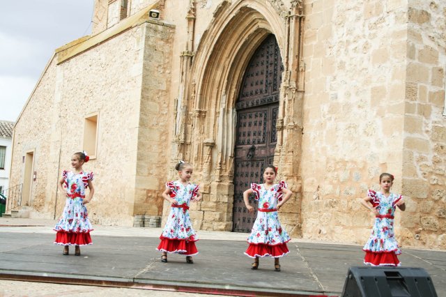 GrupodeBaileElAlba94