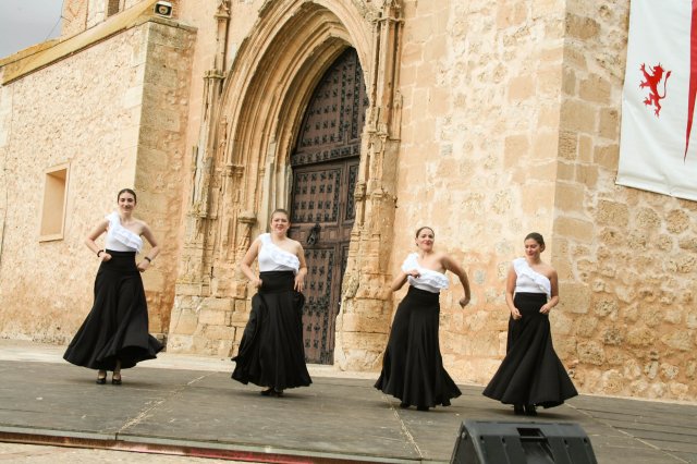 GrupodeBaileElAlba97