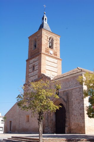 Iglesia Parroquial - Puerta gótica