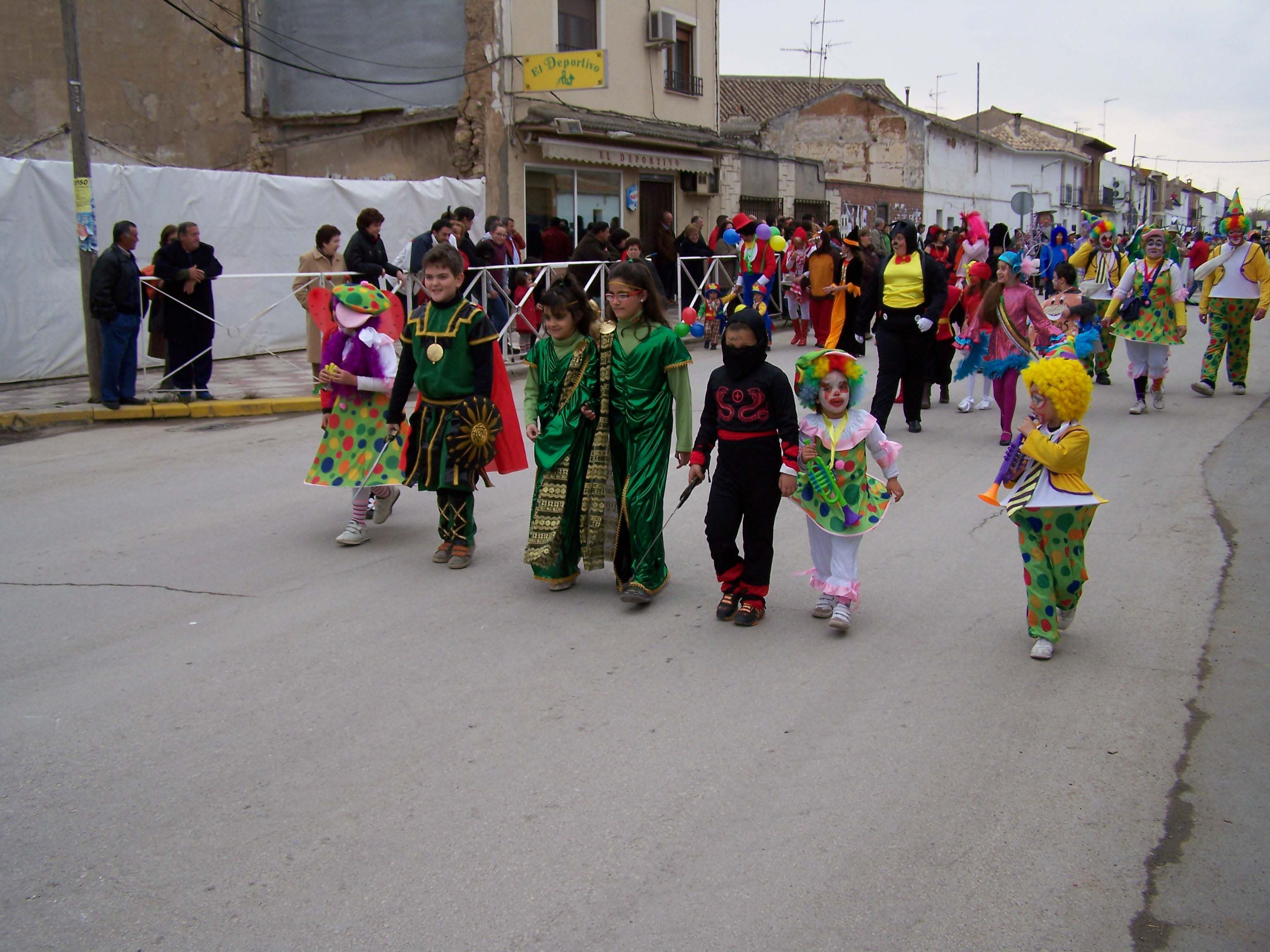 Un momento del desfile